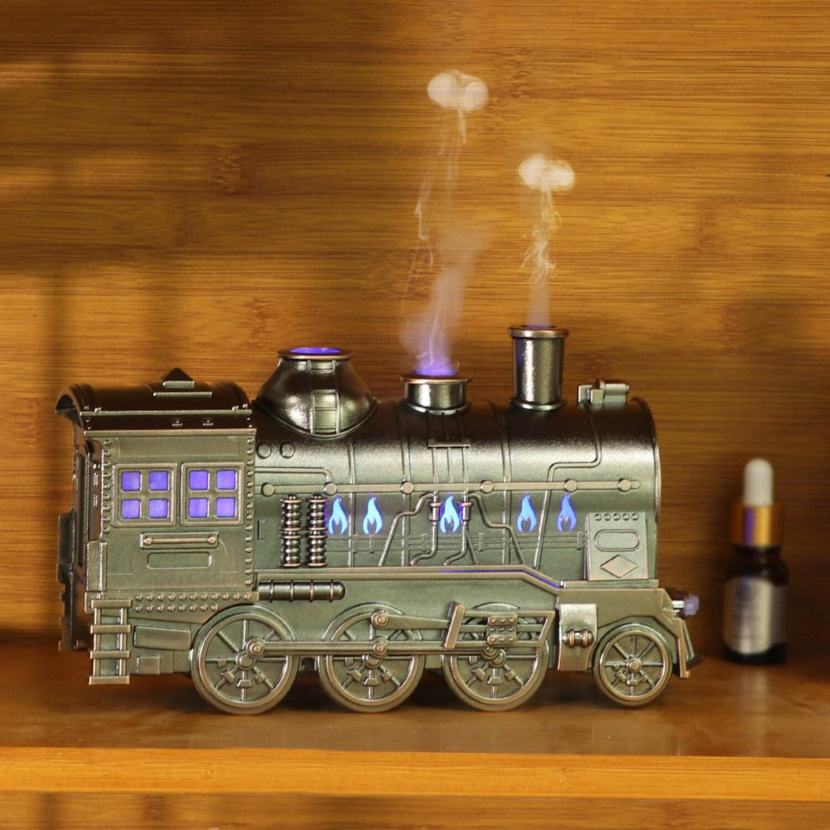 Christmas Train-Shaped Essential Oil Diffuser – Low-Noise Ultrasonic Humidifier