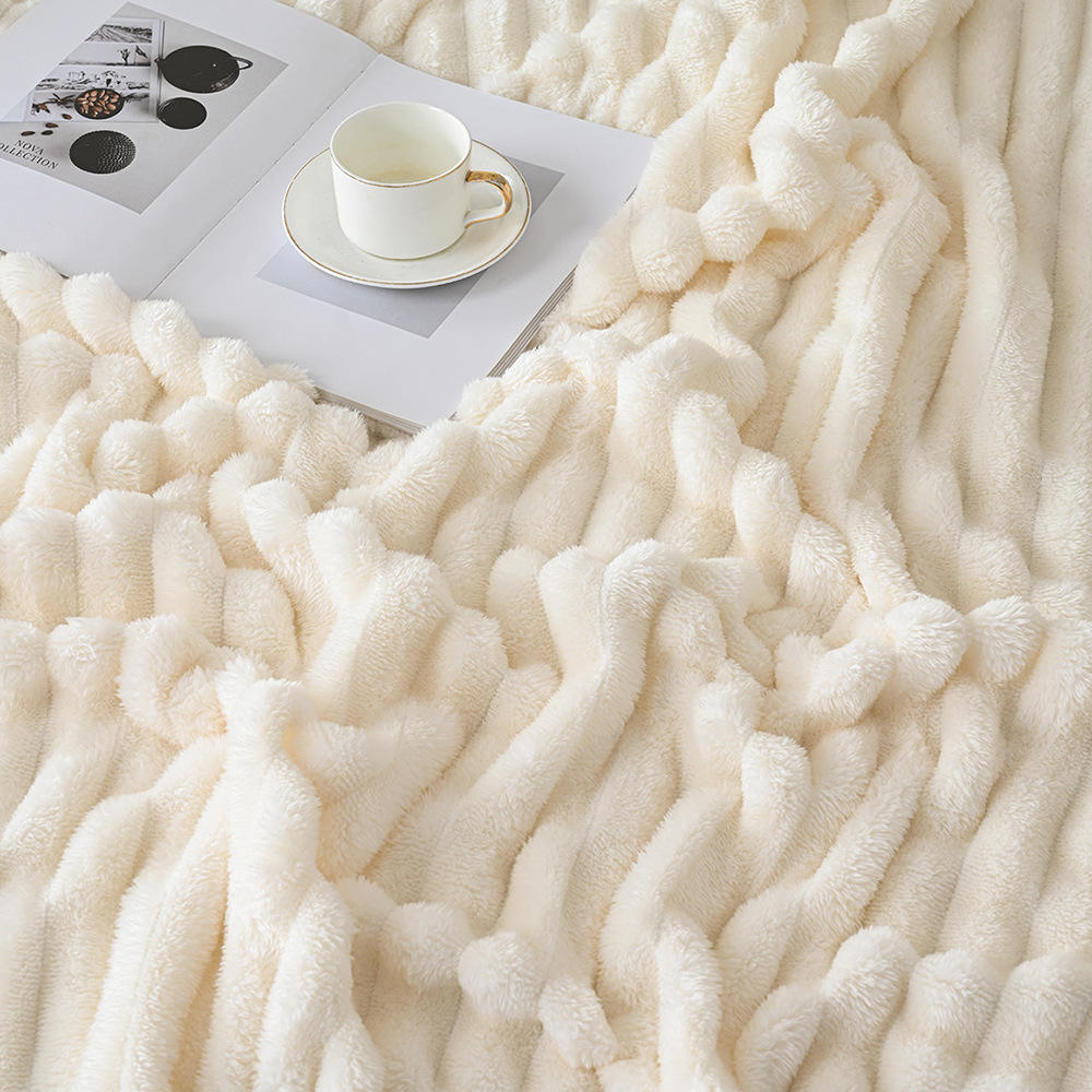 Customized Nordic Style Flannel Stripe Fleece Blanket Throw for Winter Home Décor