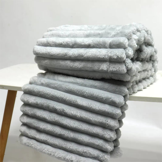 Customized Nordic Style Flannel Stripe Fleece Blanket Throw for Winter Home Décor