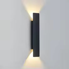 Outdoor Waterproof Wall Lamps – 18W LED Black Aluminum Wall Light for Bedroom, Exterior and Outdoor Lighting